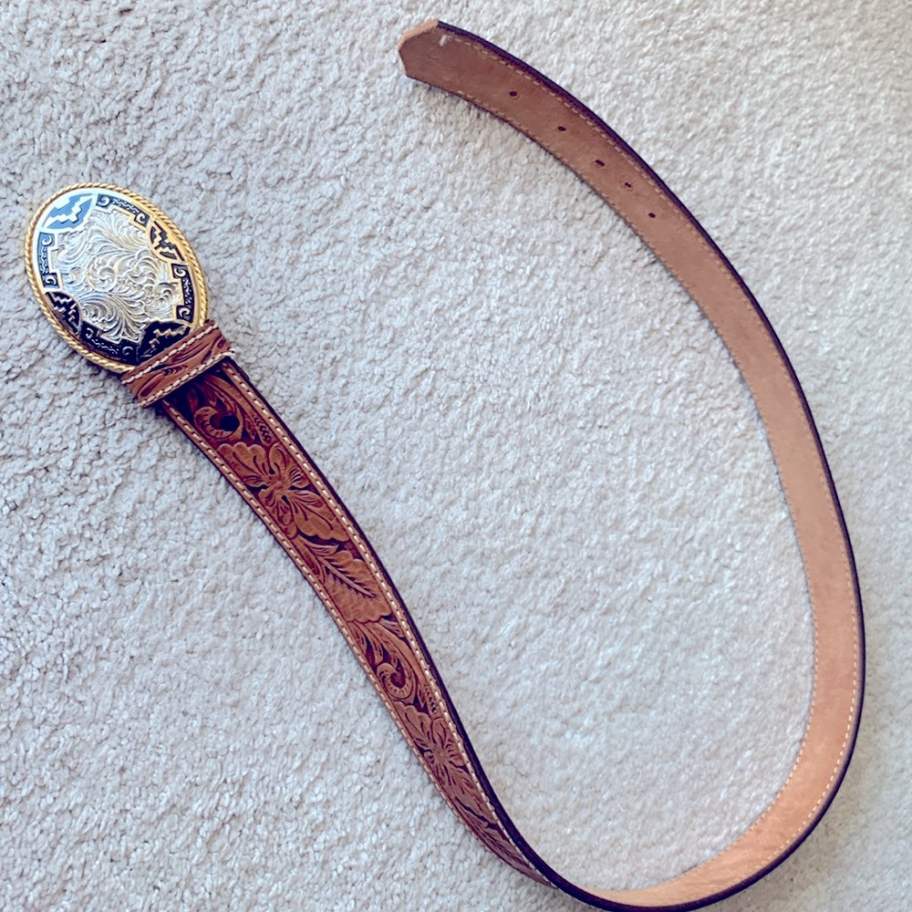 Tony lama belt